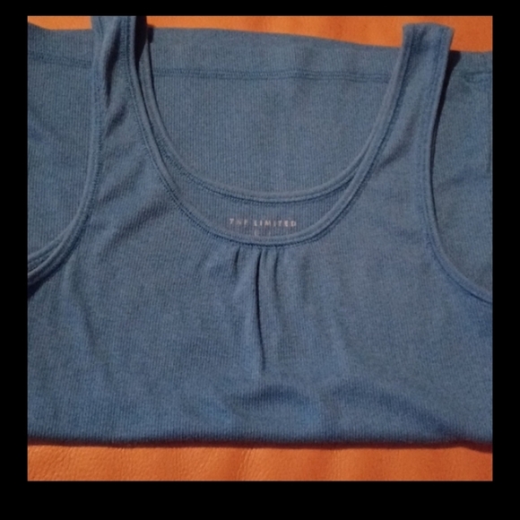 Size Small Preloved Women's Clothing Box (2) - Picture 3 of 14